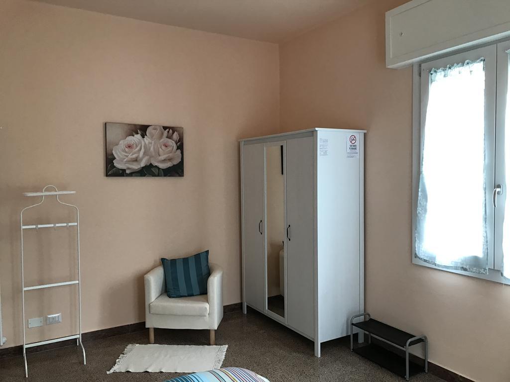 Affittacamere Le Rose Imola Exterior photo
